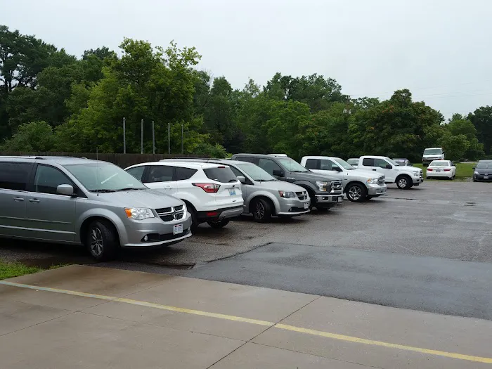 Enterprise Rent-A-Car Picture 2