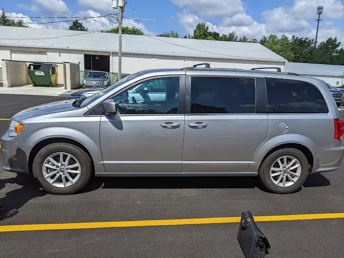 Enterprise Rent-A-Car Picture 3