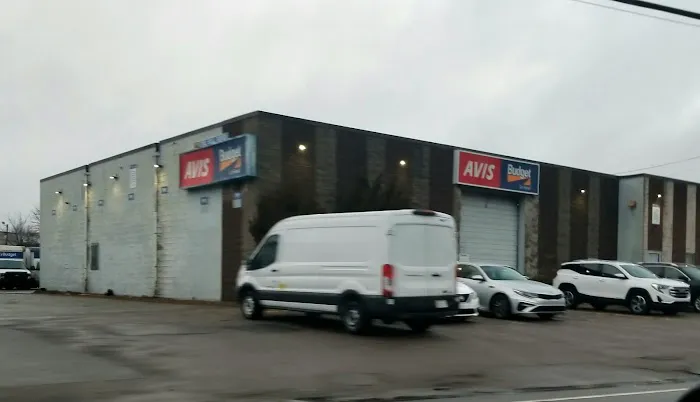 Avis Car Rental Picture 1