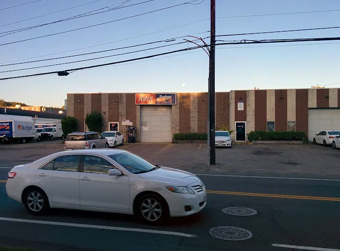 Avis Car Rental Picture 3