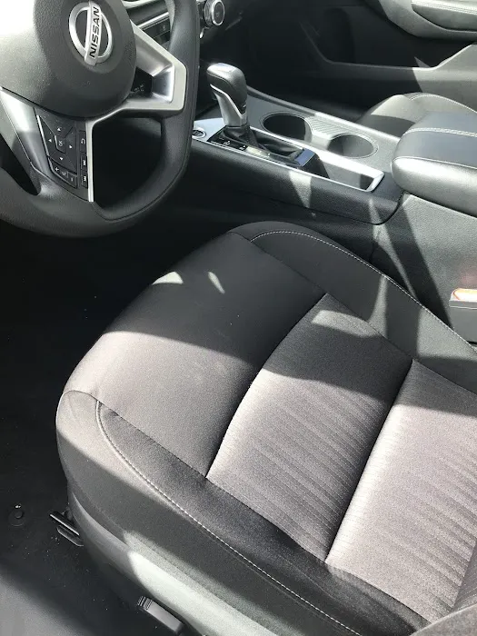 Hertz Car Rental - Dedham - Bridge Street Rt 109 Picture 1