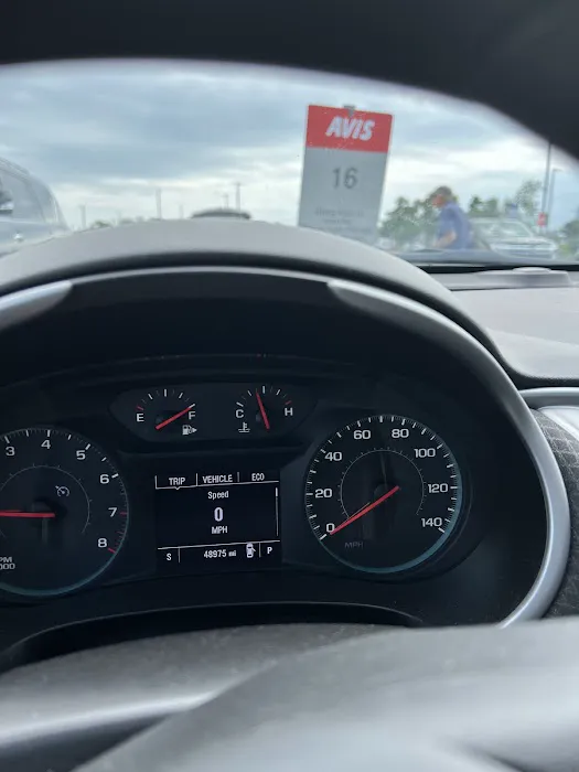 Avis Car Rental Picture 3