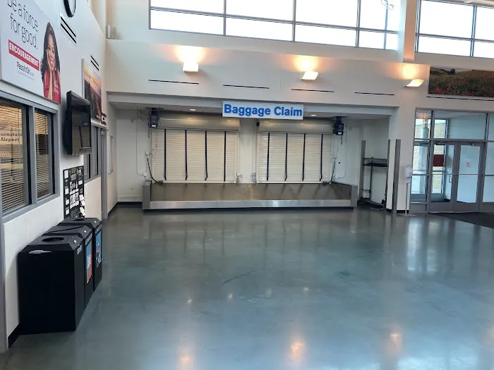 Hertz Car Rental - Hyannis - Cape Cod Gateway Airport (HYA) Picture 5