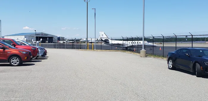 Hertz Car Rental - Hyannis - Cape Cod Gateway Airport (HYA) Picture 7
