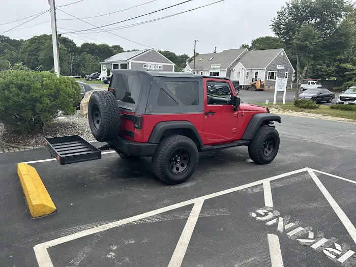 Cape Cod Jeep Rentals Picture 3