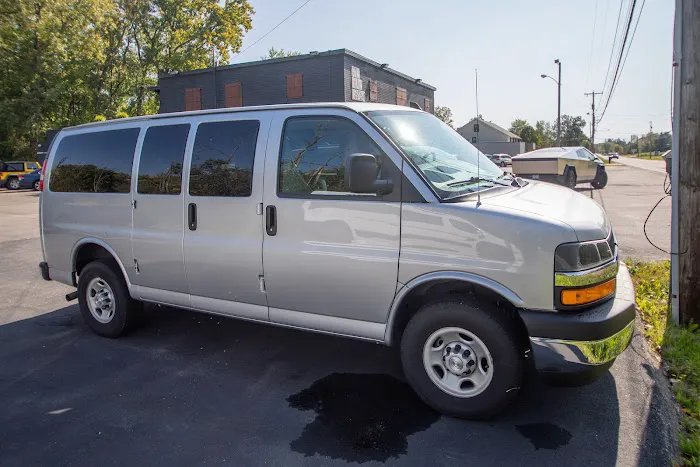 Enterprise Rent-A-Car Picture 3