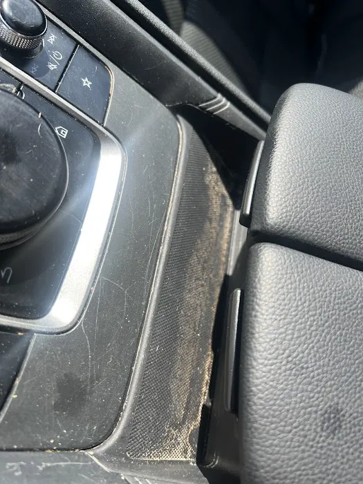 Budget Car Rental Picture 1