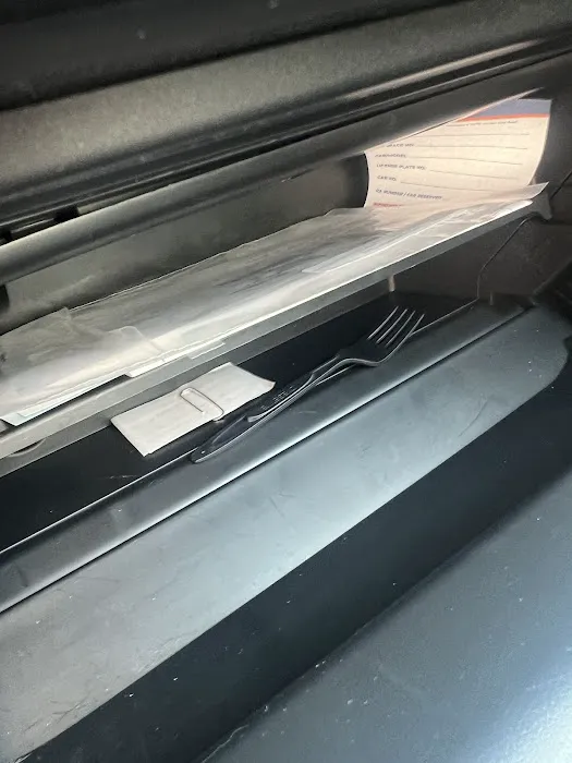 Budget Car Rental Picture 3
