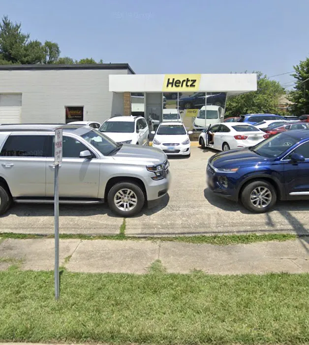 Hertz Car Rental - Salem - East 4th Street Picture 1