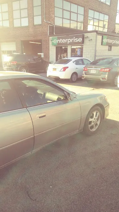 Enterprise Rent-A-Car Picture 9