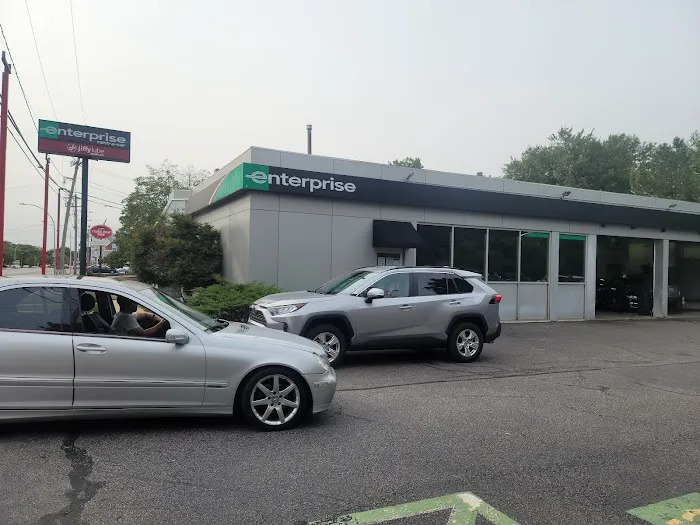 Enterprise Rent-A-Car Picture 2