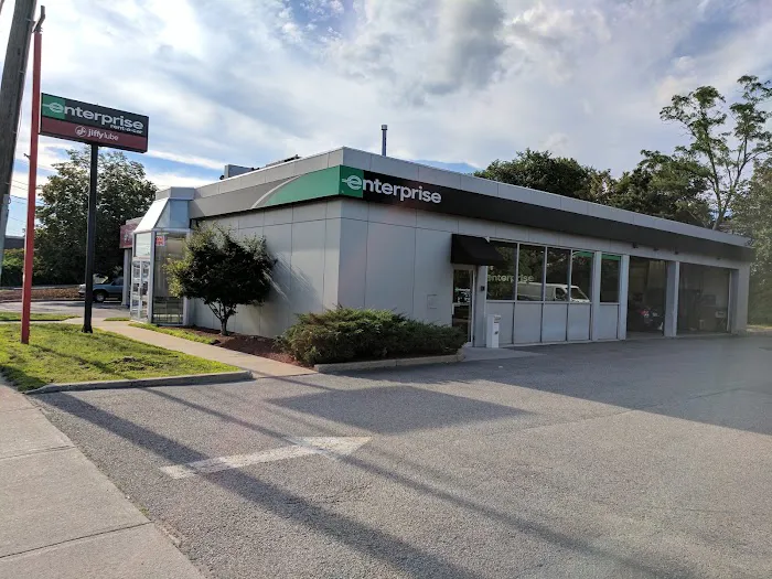 Enterprise Rent-A-Car Picture 3
