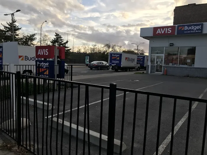 Avis Car Rental Picture 8