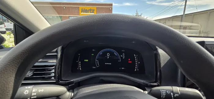 Hertz Car Rental - Bedford Heights - Miles Road Picture 4