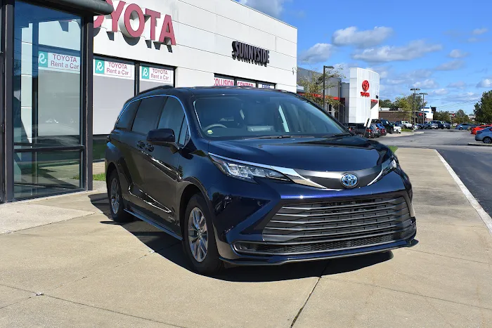 Rent a Toyota Picture 3
