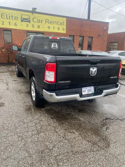 ELITE CAR RENTAL Picture 5