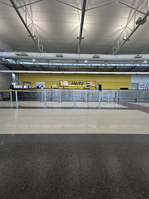 Hertz Car Rental - Cleveland - Cleveland Hopkins International Airport (CLE) Picture 7
