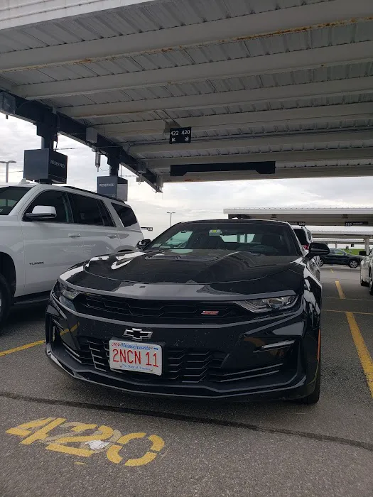 Hertz Car Rental - Cleveland - Cleveland Hopkins International Airport (CLE) Picture 4