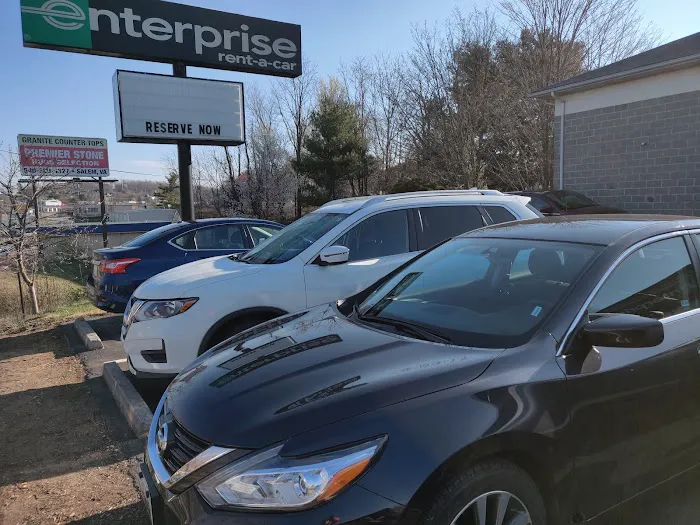 Enterprise Rent-A-Car Picture 7