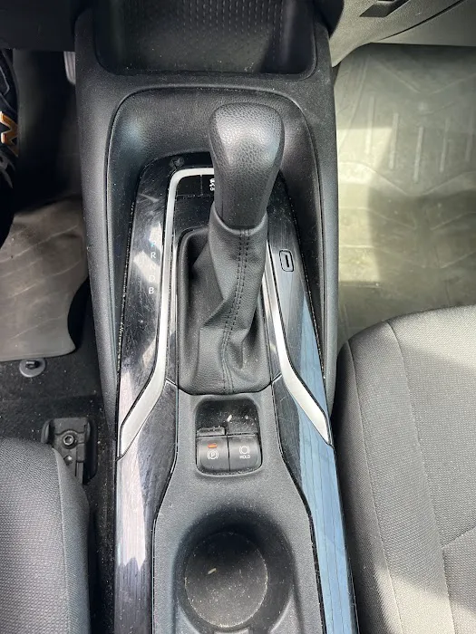 Avis Car Rental Picture 5