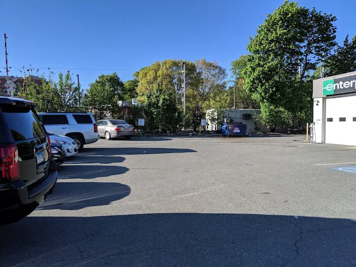 Enterprise Rent-A-Car Picture 5