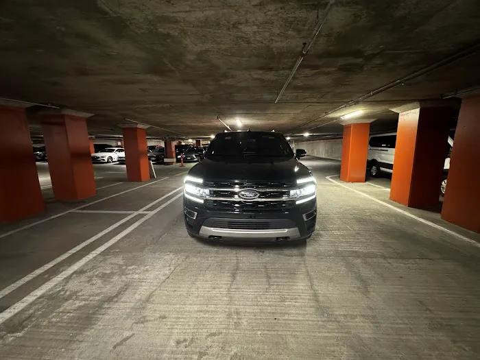 Avis Car Rental Picture 5