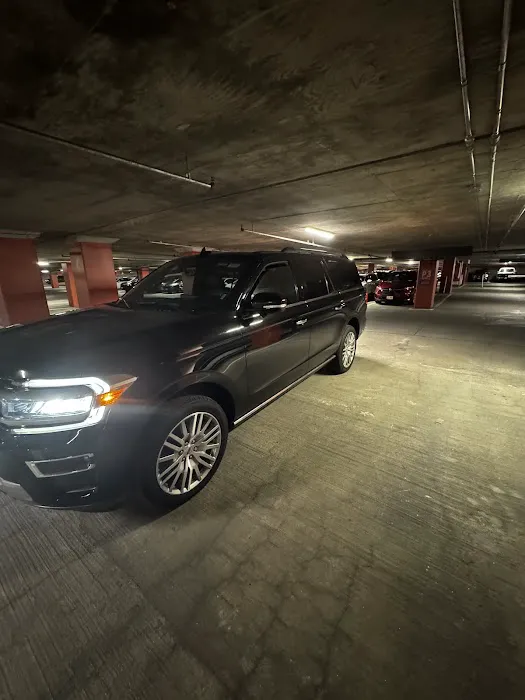 Avis Car Rental Picture 7