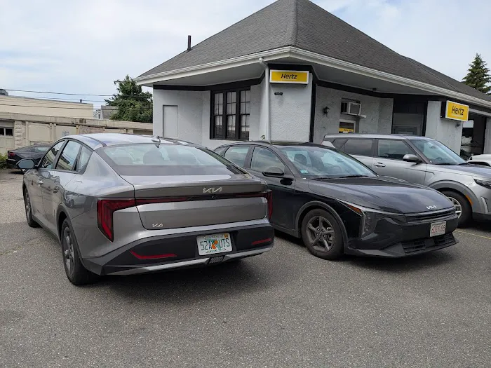 Hertz Car Rental - Somerville - Somerville Avenue Picture 8