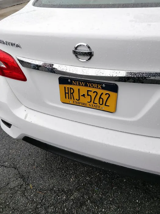 Hertz Car Rental - Somerville - Somerville Avenue Picture 9