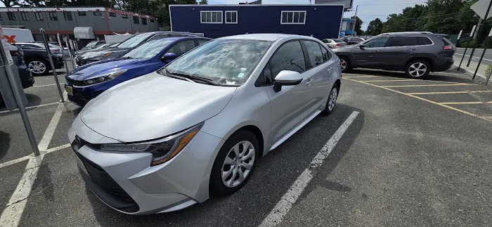 Enterprise Rent-A-Car Picture 1