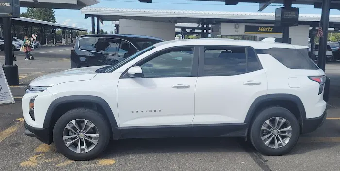Hertz Car Rental Picture 2