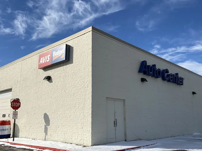 Avis Car Rental Picture 1