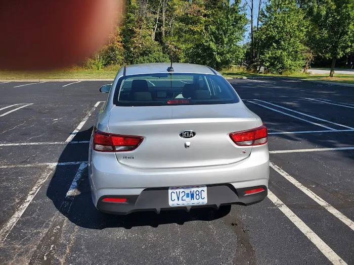 Hertz Car Rental - Westlake - Wyndham Garden Hotel Picture 6