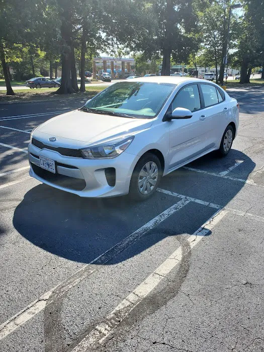 Hertz Car Rental - Westlake - Wyndham Garden Hotel Picture 8