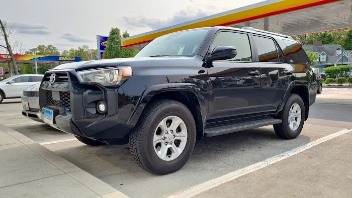 Avis Car Rental Picture 8