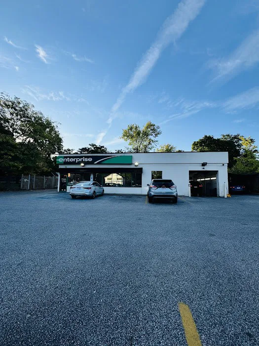 Enterprise Rent-A-Car Picture 4
