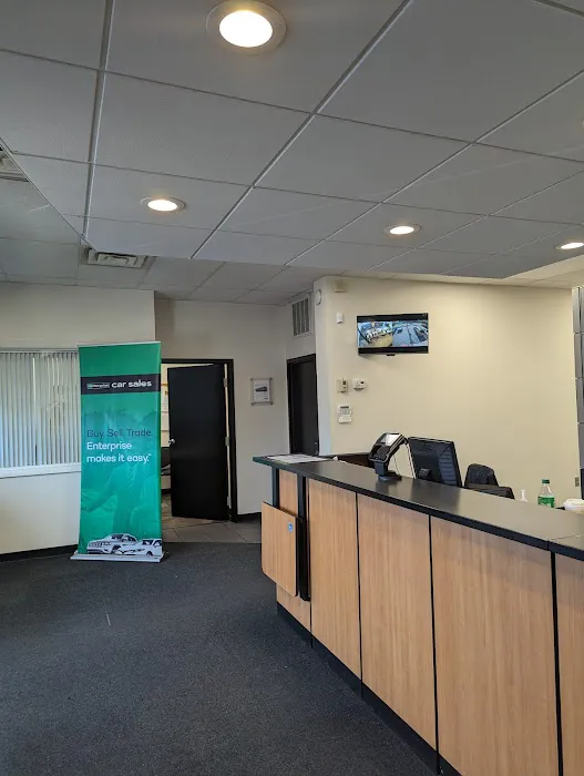 Enterprise Rent-A-Car Picture 4