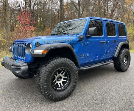 Luxe Car Rental