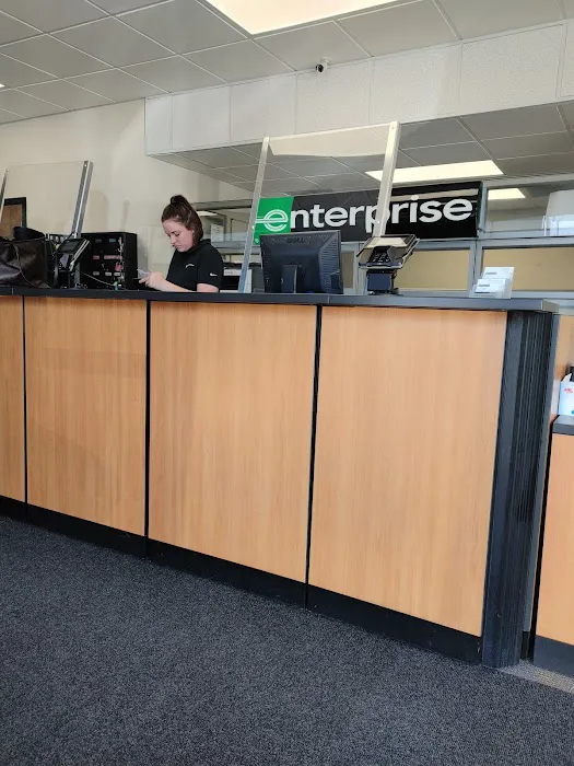 Enterprise Rent-A-Car Picture 7