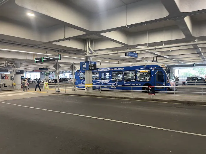 Boston Logan Car Rental Picture 2