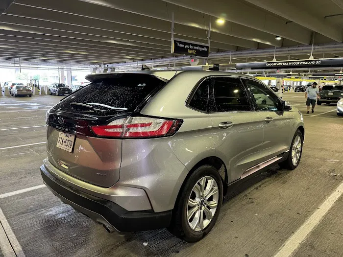 Hertz Car Rental - Boston - Boston Logan International Airport (BOS) Picture 6
