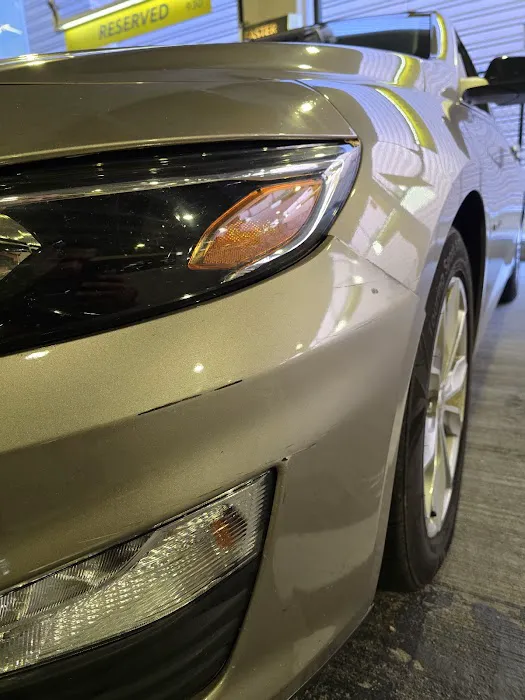 Hertz Car Rental - Boston - Boston Logan International Airport (BOS) Picture 5