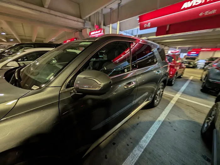 Avis Car Rental Picture 7