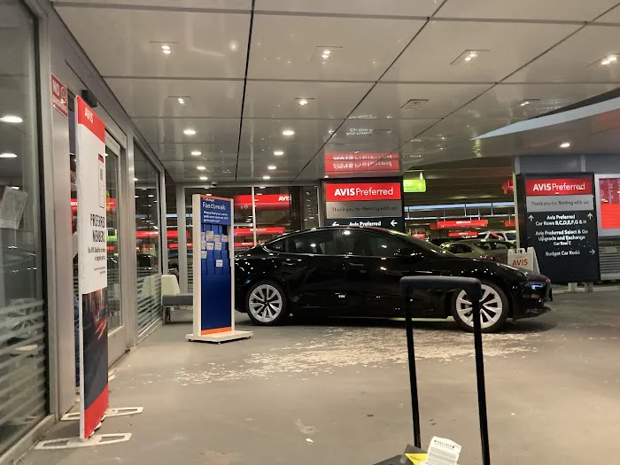 Avis Car Rental Picture 6