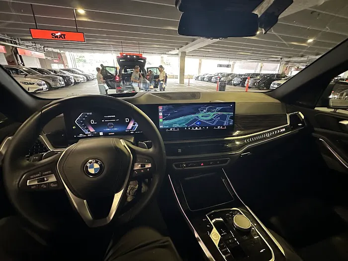 SIXT Rent a Car Boston Int Airport Picture 4