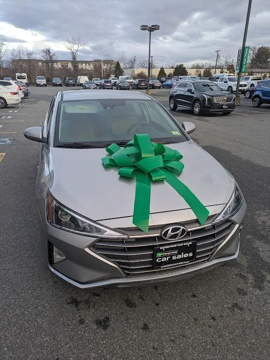 Enterprise Rent-A-Car Picture 4