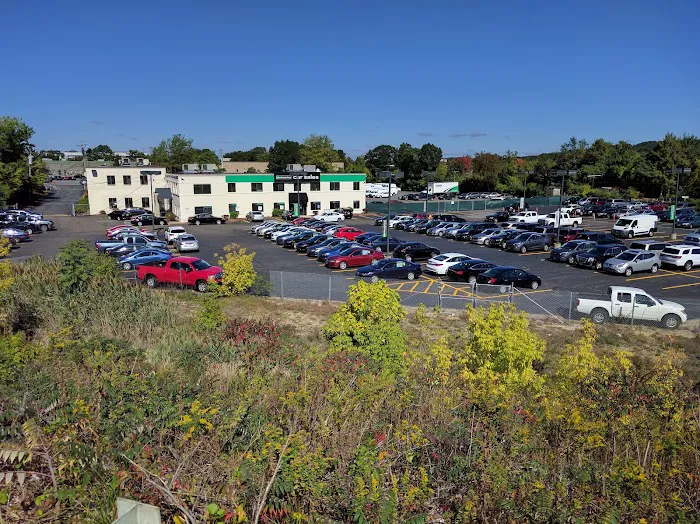 Enterprise Rent-A-Car Picture 8