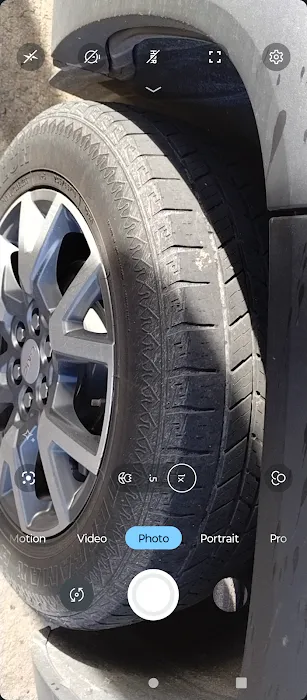Avis Car Rental Picture 2
