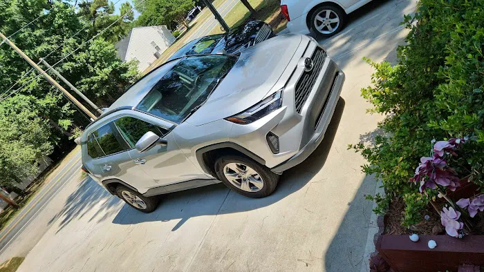Enterprise Rent-A-Car Picture 5