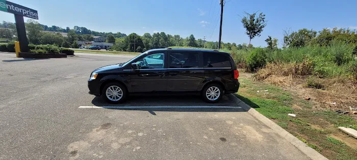 Enterprise Rent-A-Car Picture 6
